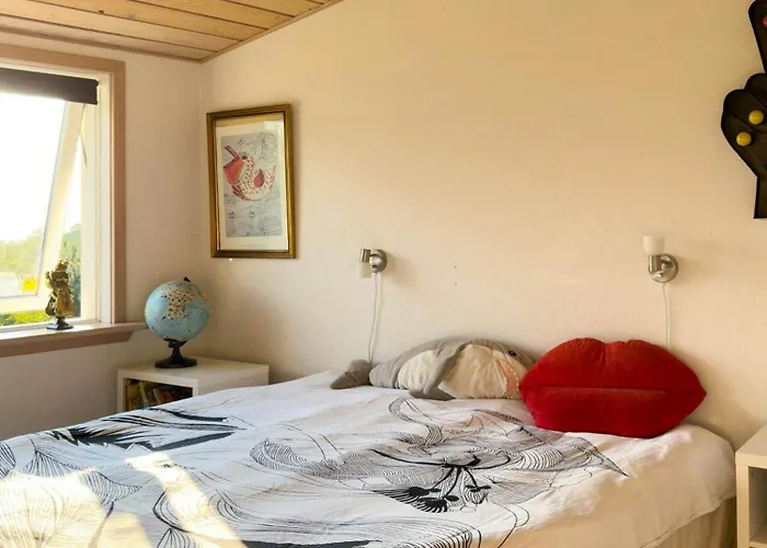 Colourful With Panorama Near Sejer Bay Hébergement de vacances